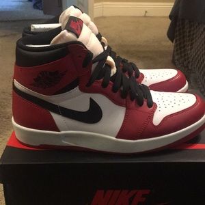 Air Jordan 1 the return